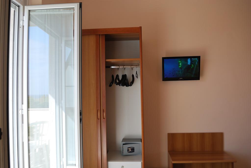 Hotel Galleano Laigueglia Room photo
